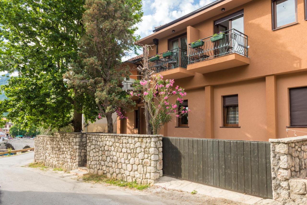 Cave Apartment Virpazar Εξωτερικό φωτογραφία