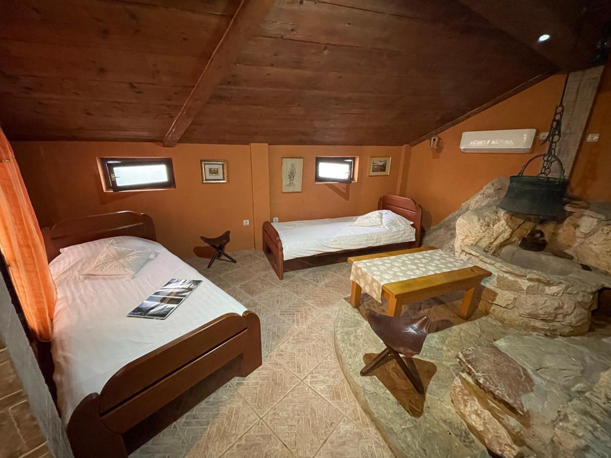 Cave Apartment Virpazar Εξωτερικό φωτογραφία